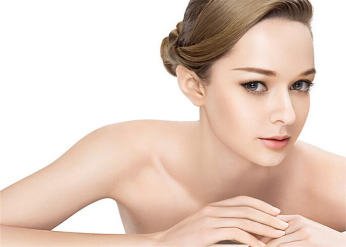 粉饼和散粉有什么区别,粉饼和散粉的区别哪个更好用