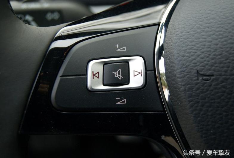 大众17款新朗逸跟15款朗逸新旧对比，自己的用车体验