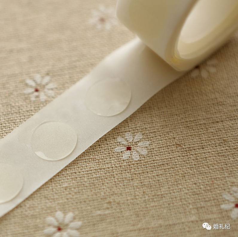 怎样布置婚房高雅又简单,婚房怎么布置不显土气又上档次