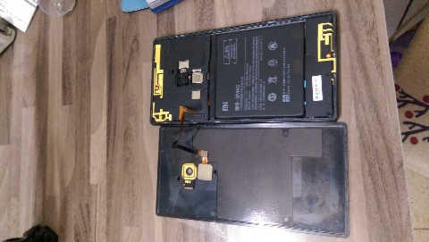 小米mix后盖掉了,小米mix陶瓷后盖真的砸不烂吗