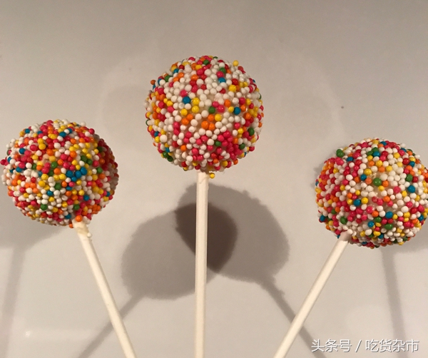 给女友手工制作的礼物棒棒糖教程,巧克力棒棒糖蛋糕