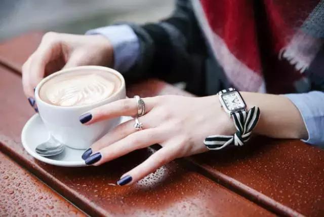 dw手表复古小方表,dw新款腕表