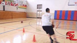 怎样练好胯下运球和背后运球,nba2k22背后运球教学