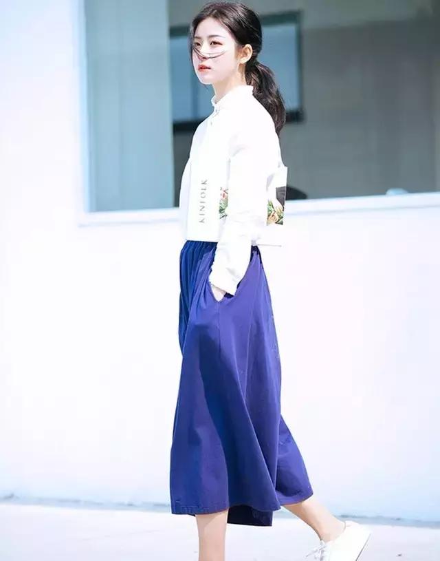 学生党春秋搭配分享,学生党学穿搭博主推荐