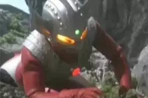 牙齿一跳一跳的疼,牙齿一跳一跳的疼痛怎么回事