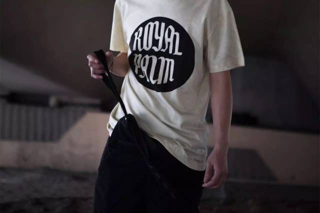 你们都在等秦舒培生孩子，而我却在关注CLOT悄悄上新