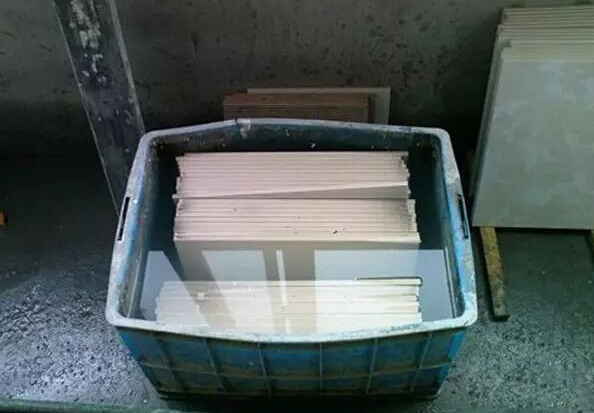 瓷砖最差的跟最好的有什么区别没,瓷砖分几种每种有哪些优缺点