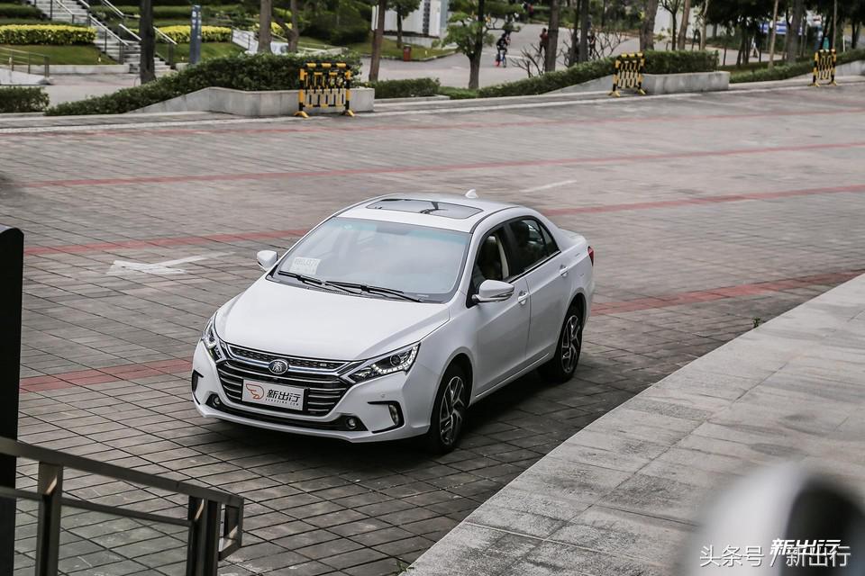 比亚迪秦plusdmi试驾0到100加速,比亚迪秦80和秦100有什么区别