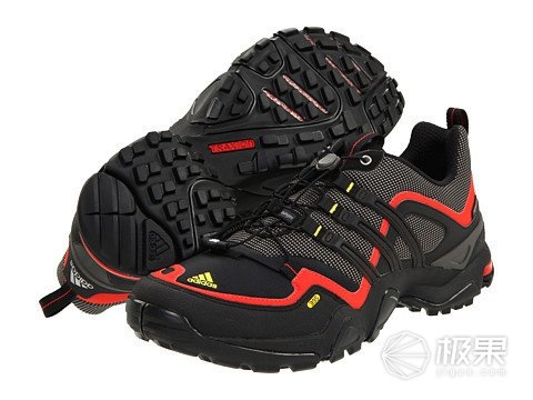 你从不注意的鞋底花纹，却成了乔丹科比封神的“秘密”