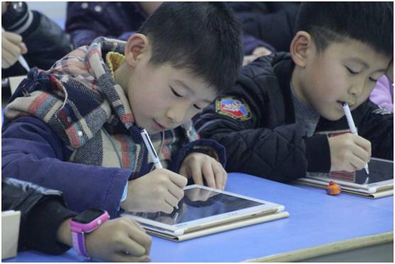 高科技玩转“2017重庆走世界电视英语大赛”,没想到你是这样的比赛····