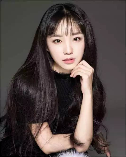 如东这姑娘火了，她和张翰在一起……