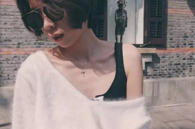 OOTD｜这个春天，要好看的我不止会穿网袜