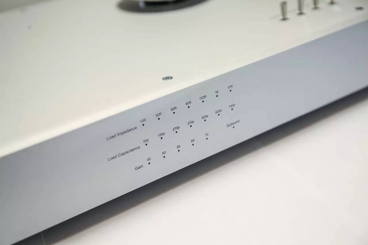 通透细致的音乐感-EATE-GloS电子管唱头放大器