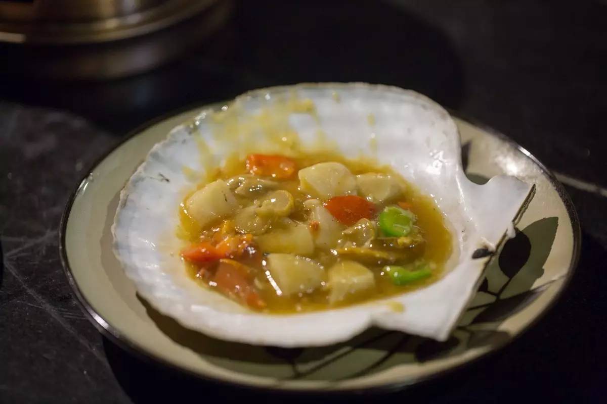 大连海洋馆搬运动物,大连空运的海鲜