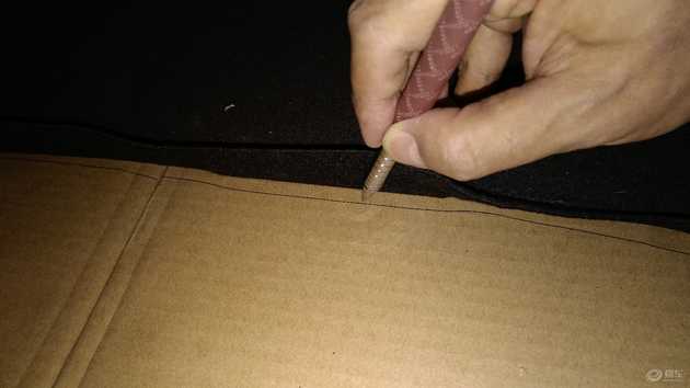 gx7吉利全球鹰后备箱改造,吉利gx7后备箱按钮在哪里