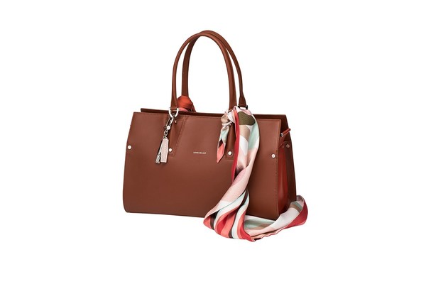 Longchamp饺子包大变样！平价买出大牌范~