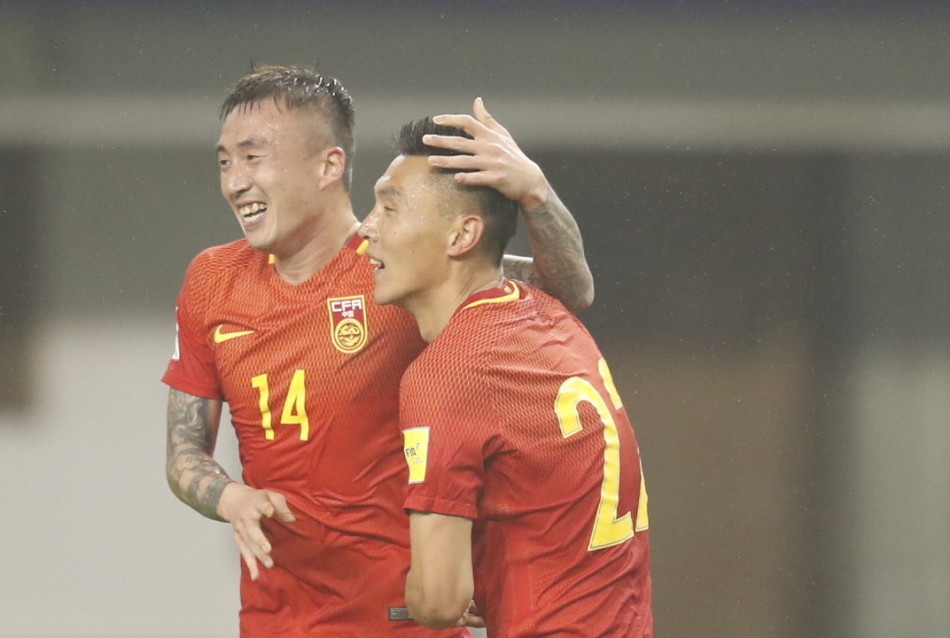 国足客场0-1负于科威特,国足不敌阿曼结束本届世预赛