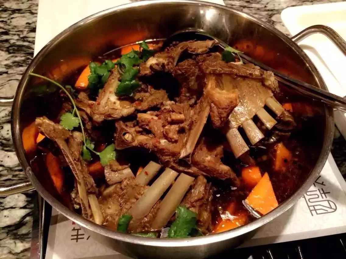 直男们别再回复多喝热水,直男别再傻傻叫女朋友多喝热水了