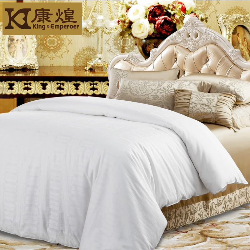 可水洗蚕丝被的洗涤方法有哪些,蚕丝被怎么洗涤和保养方法有哪些