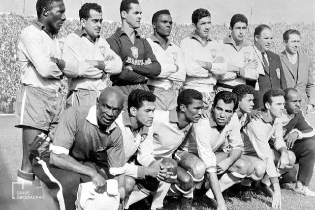 被国足抢头条了，巴西宝宝不开森了