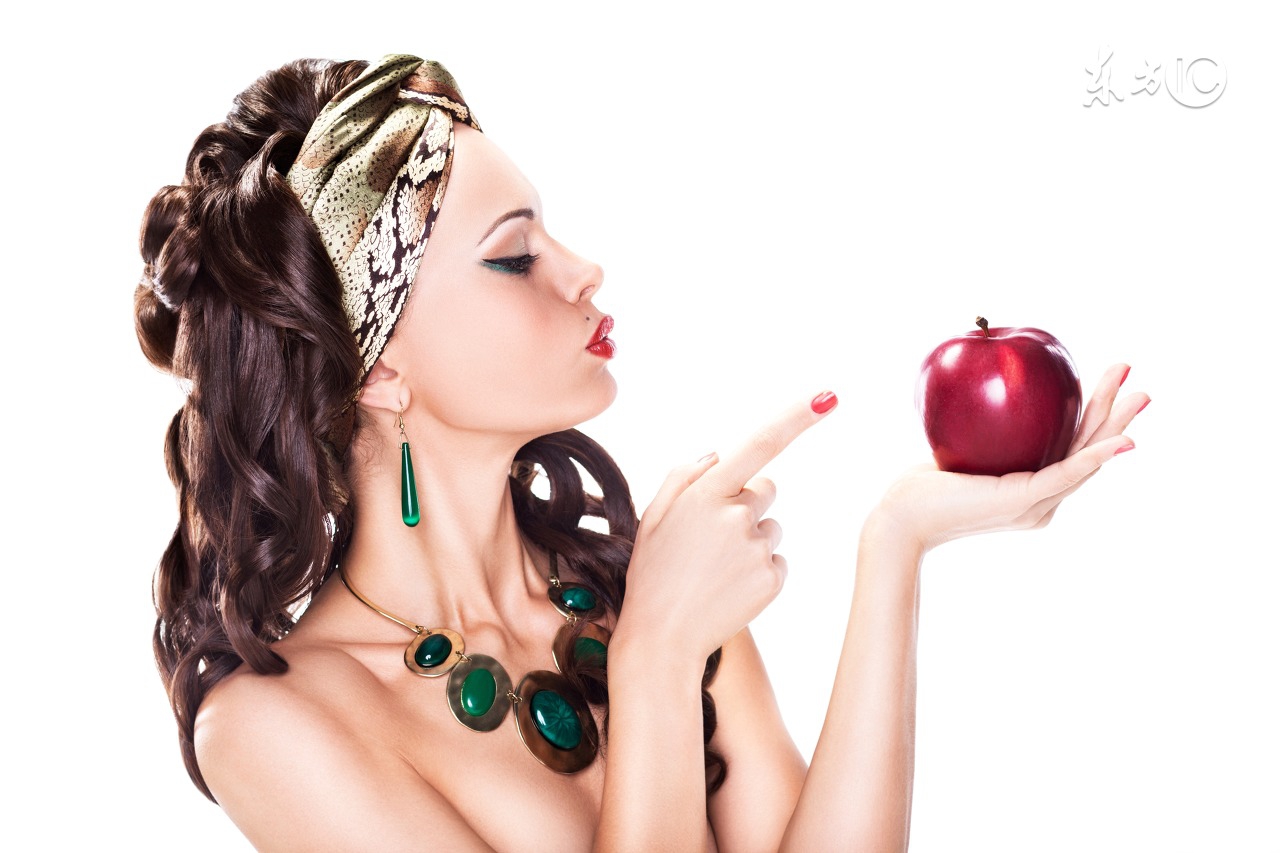 节食轻断食,节食减肥戒碳水吗