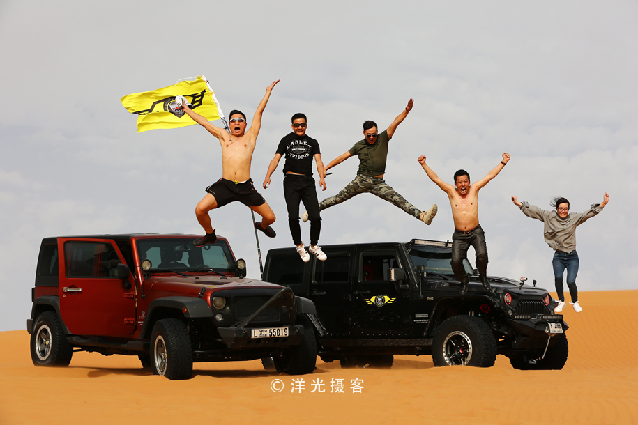 在迪拜体验阿拉伯服装,迪拜体验沙漠越野需要多少钱