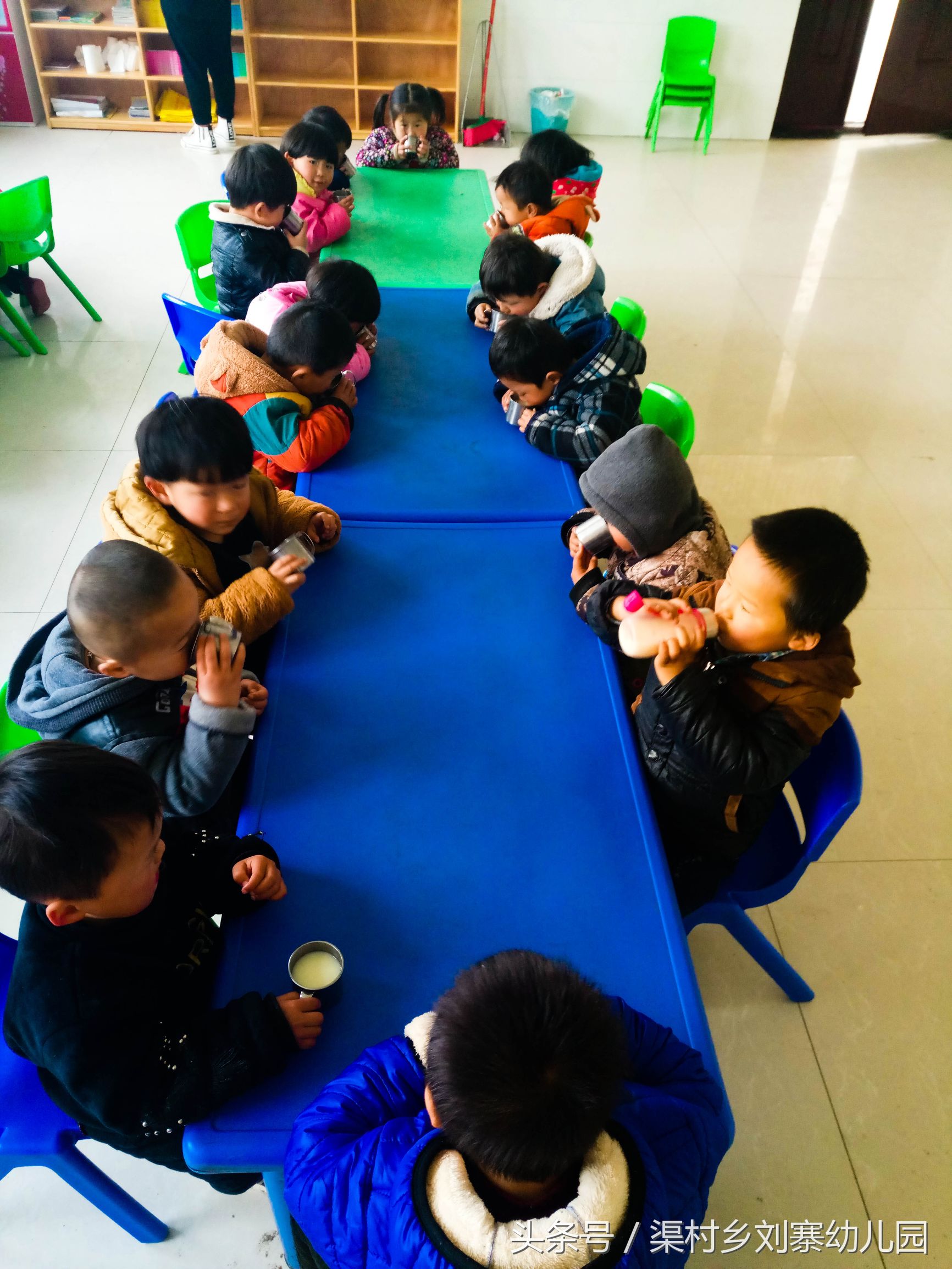 孩子每天在刘寨幼儿园吃什么呢？·孩子成长日记第二期