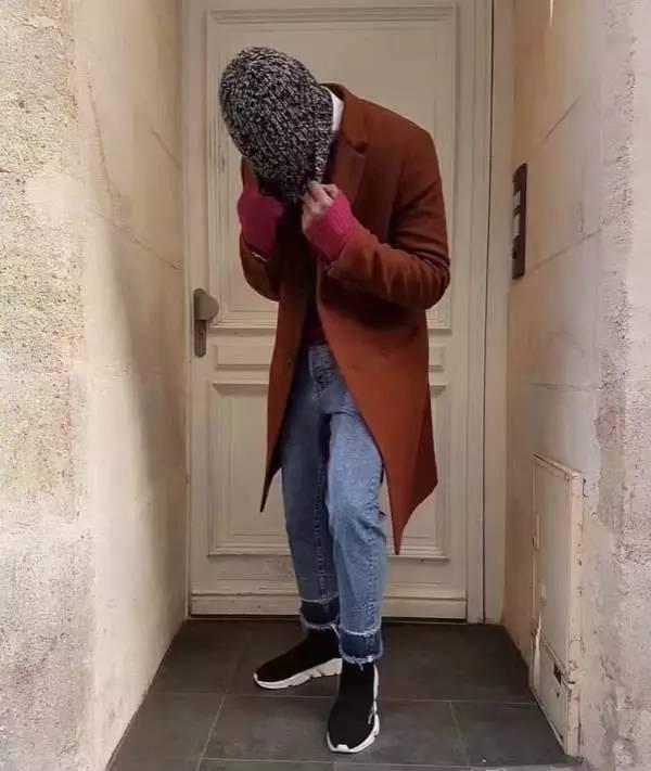 巴黎世家袜子鞋经典百搭上脚图,越丑越时尚