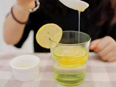 帮助排便的几个动作,帮助排便小技巧