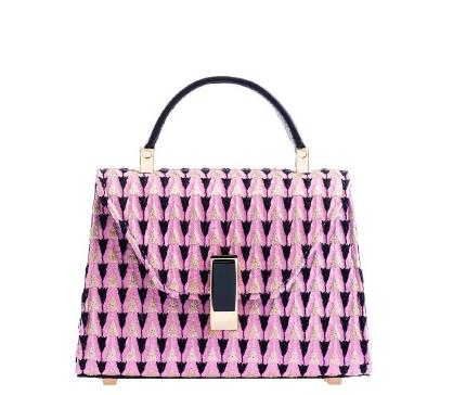 老婆生气要离婚怎么哄老婆开心,老婆生气老公不哄代表什么