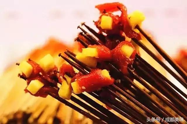 春熙路川剧变脸表演哪家最好,春熙路哪里吃火锅可以看川剧变脸