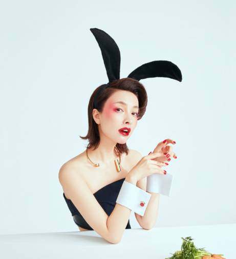 女明星的化妆包里都有什么？