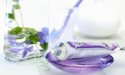 牙膏的神奇妙用很多人都不知道,一招告诉你牙膏的妙用