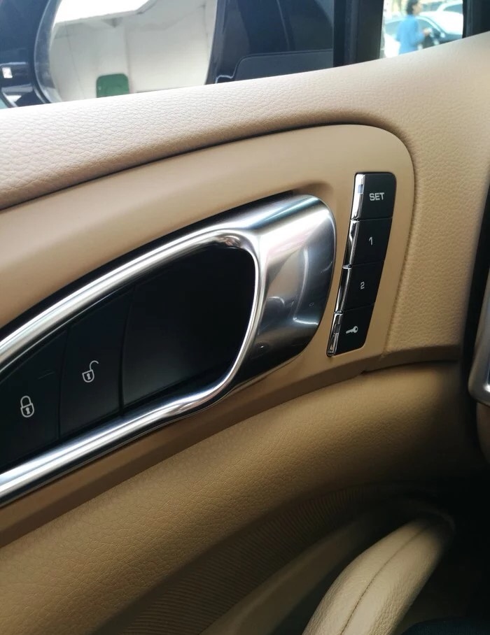 100万卡宴值不值得买,100万预算保时捷买哪款好