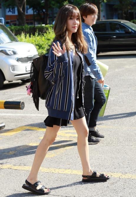 论运动凉鞋如何打入时尚界