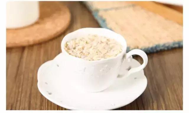 吃燕麦不减肥吗,减肥吃燕麦片还是燕麦好