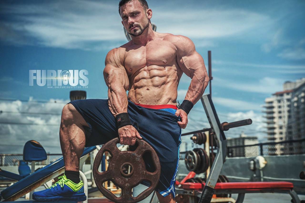 肩部肌腱损伤康复训练,肩关节肌群训练