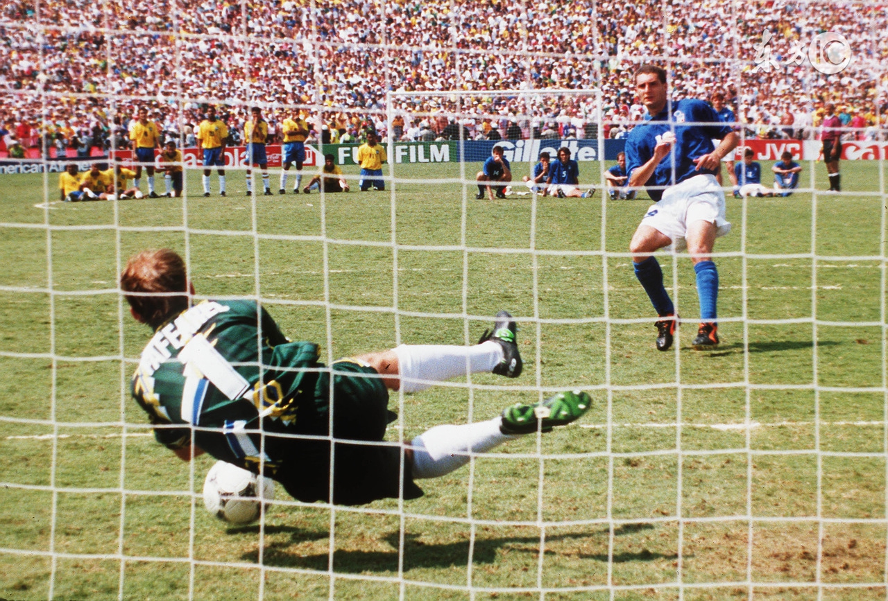 球星之歌意大利原版,球星巴乔的最新照片