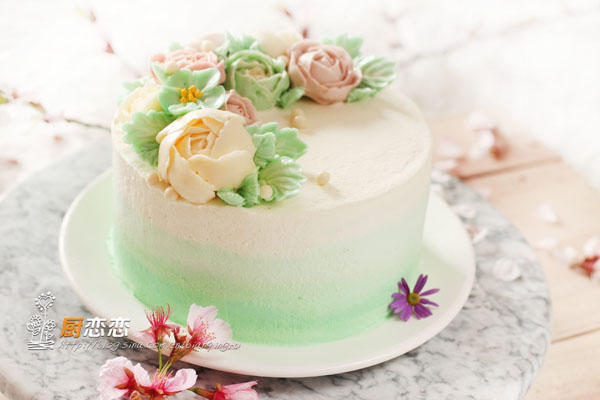 蛋糕裱花零基础教程新手,蛋糕裱花入门教程新手