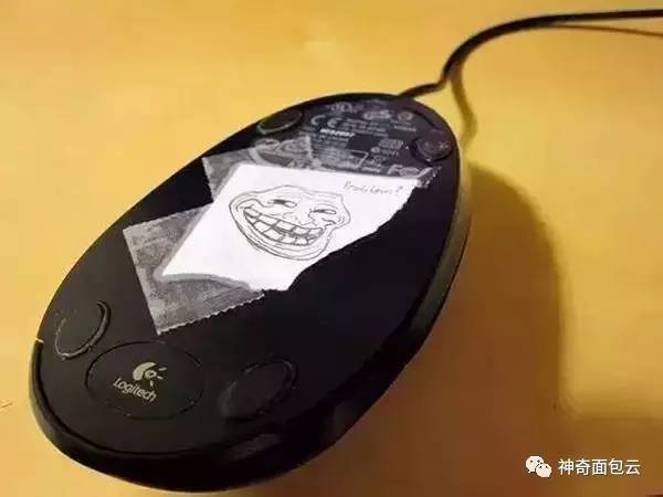 愚人节怎么过才不会被人看见,你知道愚人节怎么过的吗