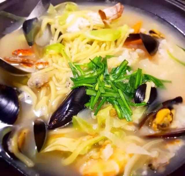 吃辣星人不可错过的美食,零食中的爱马仕可以吃出香菇味