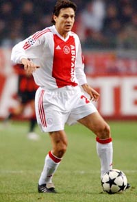 fifa17生涯模式,fifa17解锁经典球队