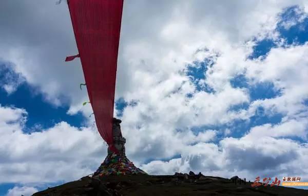 五台山旺季人流量是多少,四月上旬游五台山是旺季吗