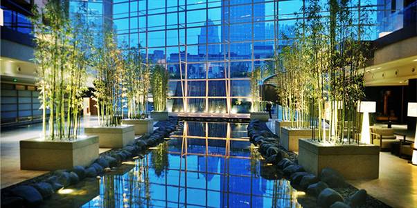 你舍不得花的钱总有人舍得帮你花,以前舍不得花你的钱现在才明白