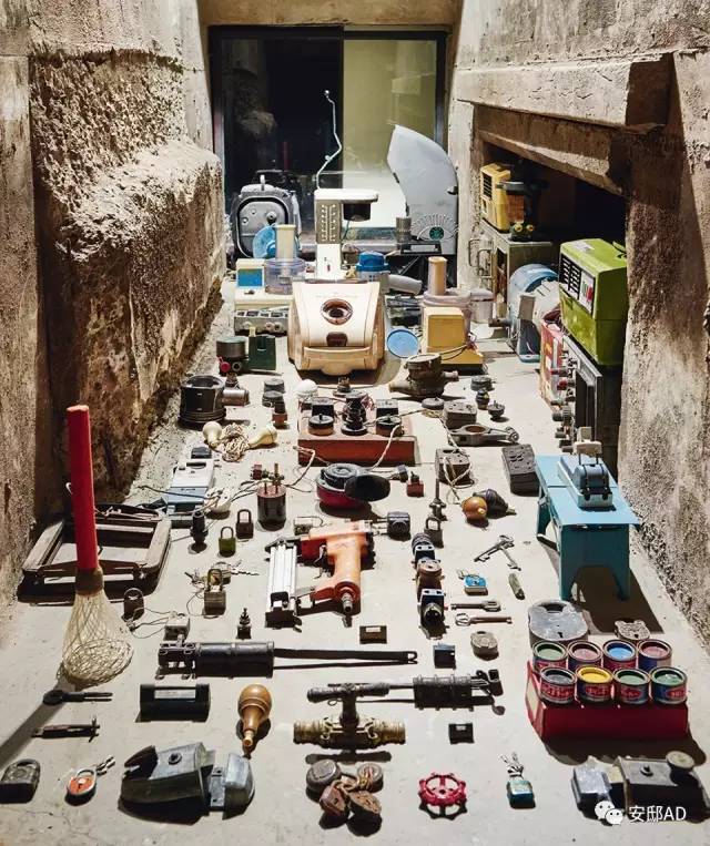 你家有板凳吗？一块板、四条腿，在他手里72变！