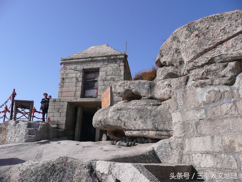 挑战爬长空栈道鹞子翻身,挑战玩鹞子翻身和长空栈道
