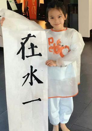 看到刘涛女儿的英文，再反观甜馨，总算知道为什么都说她情商高了