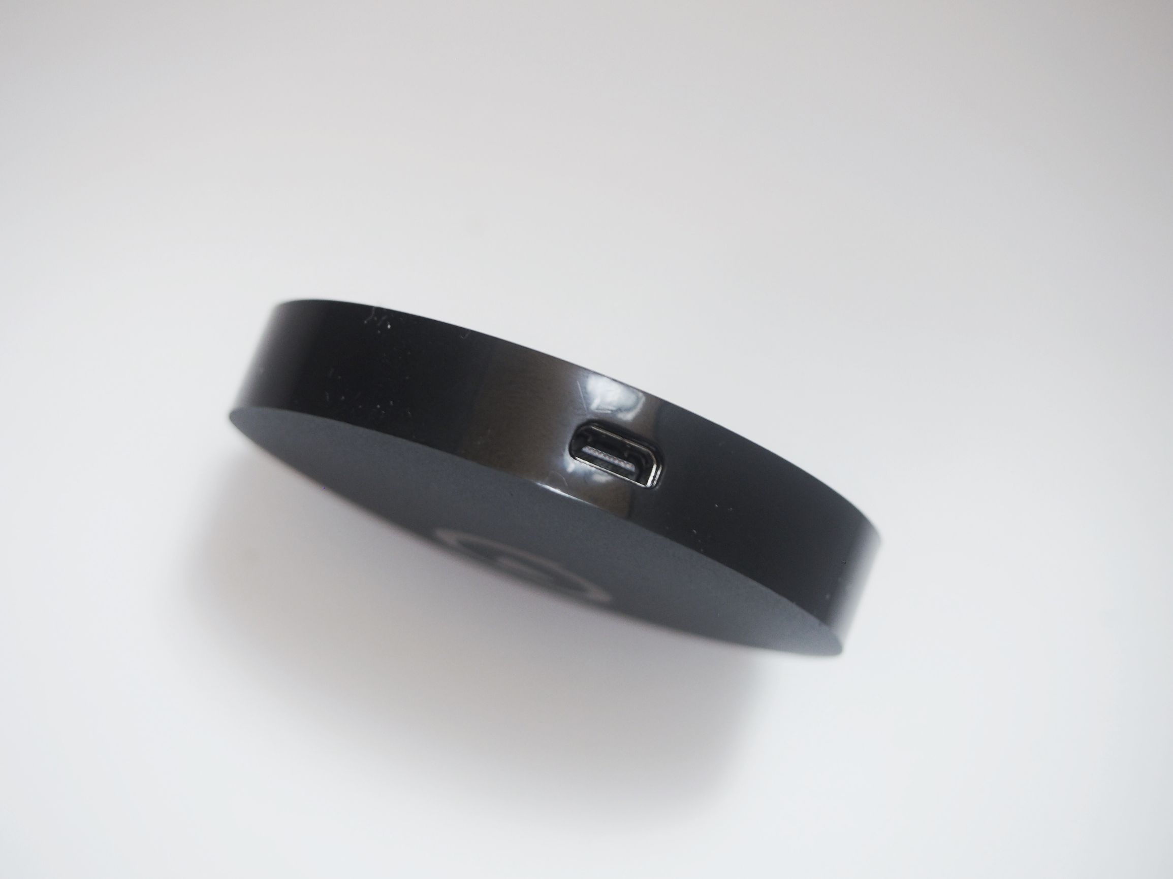 小身材大能量,爱奇艺电视果测评