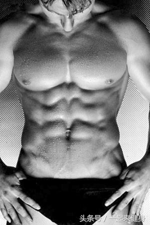 该不会不知道胸沟(中缝)是什么吧?