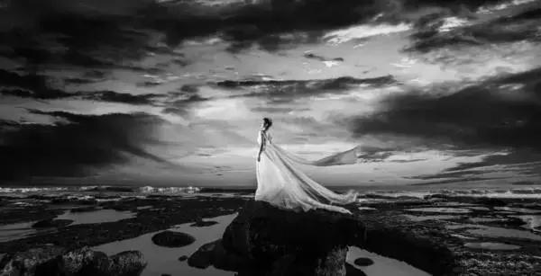 国外创意婚纱摄影作品,激发摄影师灵感的创意婚纱照